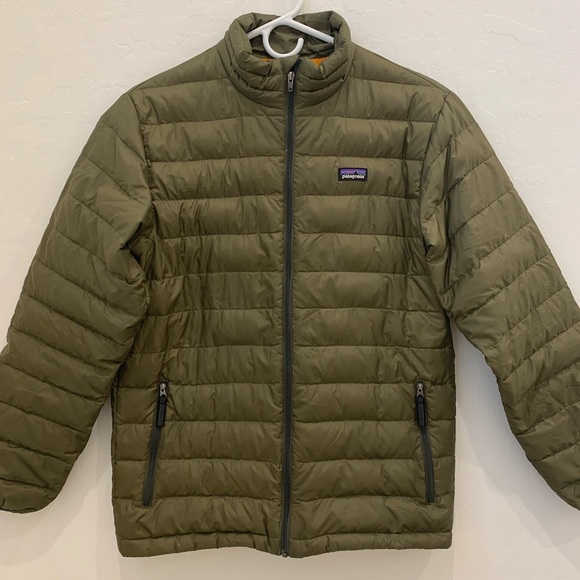 Patagonia Other - Patagonia olive down puffer jacket.